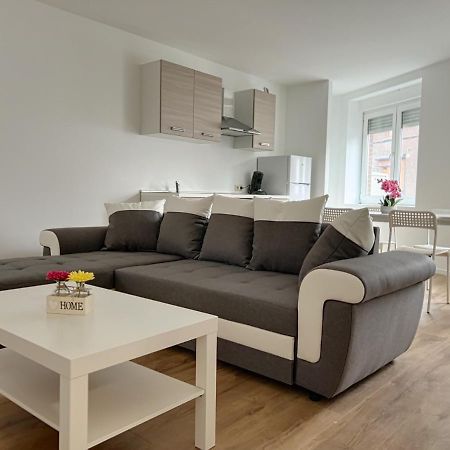 Апартаменты Wauters 77 Bruxelles -Charleroi-Airport Экстерьер фото