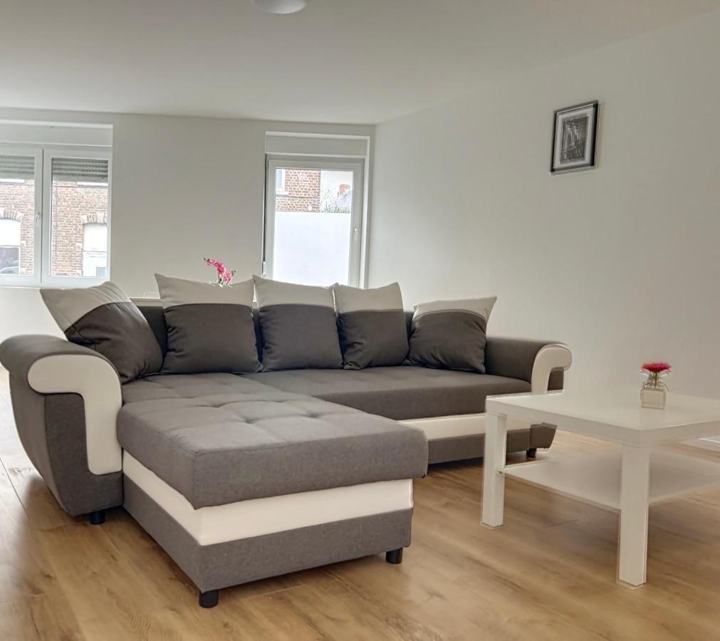 Апартаменты Wauters 77 Bruxelles -Charleroi-Airport Экстерьер фото